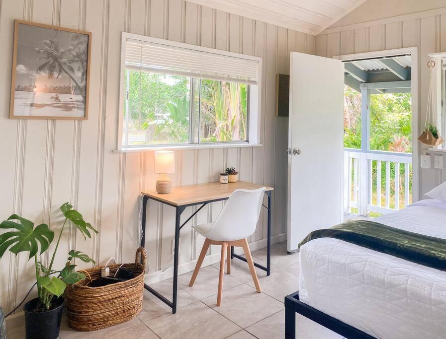 Monstera Bungalow, Spacious, King Bed, Big Kitchen Кио Экстерьер фото