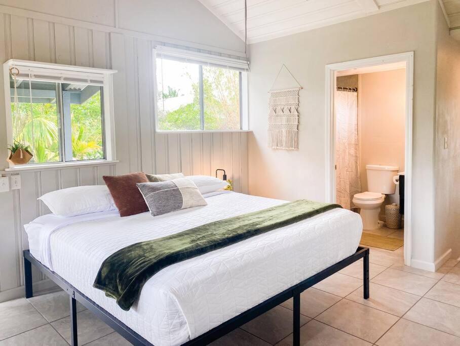Monstera Bungalow, Spacious, King Bed, Big Kitchen Кио Экстерьер фото
